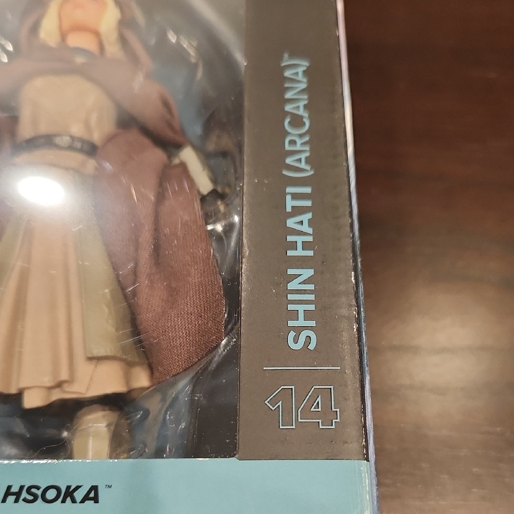 Star Wars Black Series Shin Hati Arcana Figure: Ahsoka - Picture 13 of 15